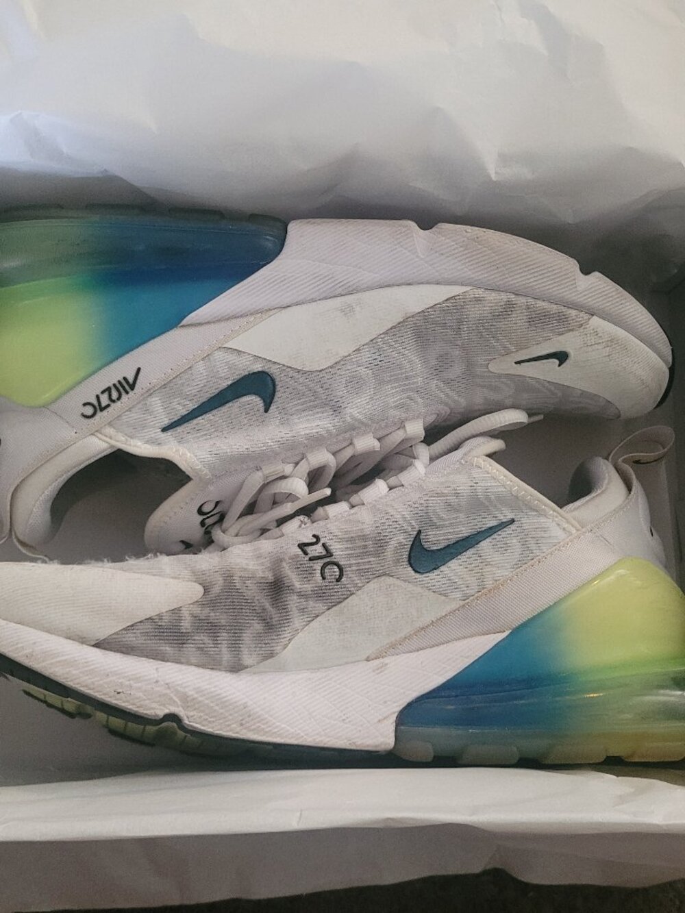 Used Good Condition Men's Nike Air Max 270 SE Shoes US Size 11